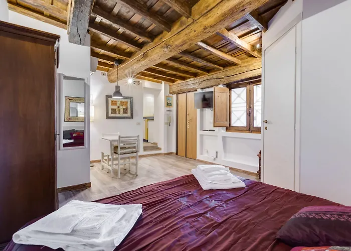 Pellegrino Campo De' Fiori דירה *