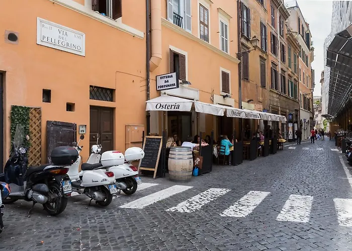 Pellegrino Campo De' Fiori דירה *