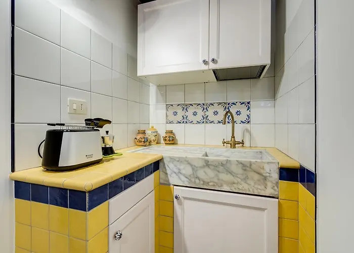 Pellegrino Campo De' Fiori